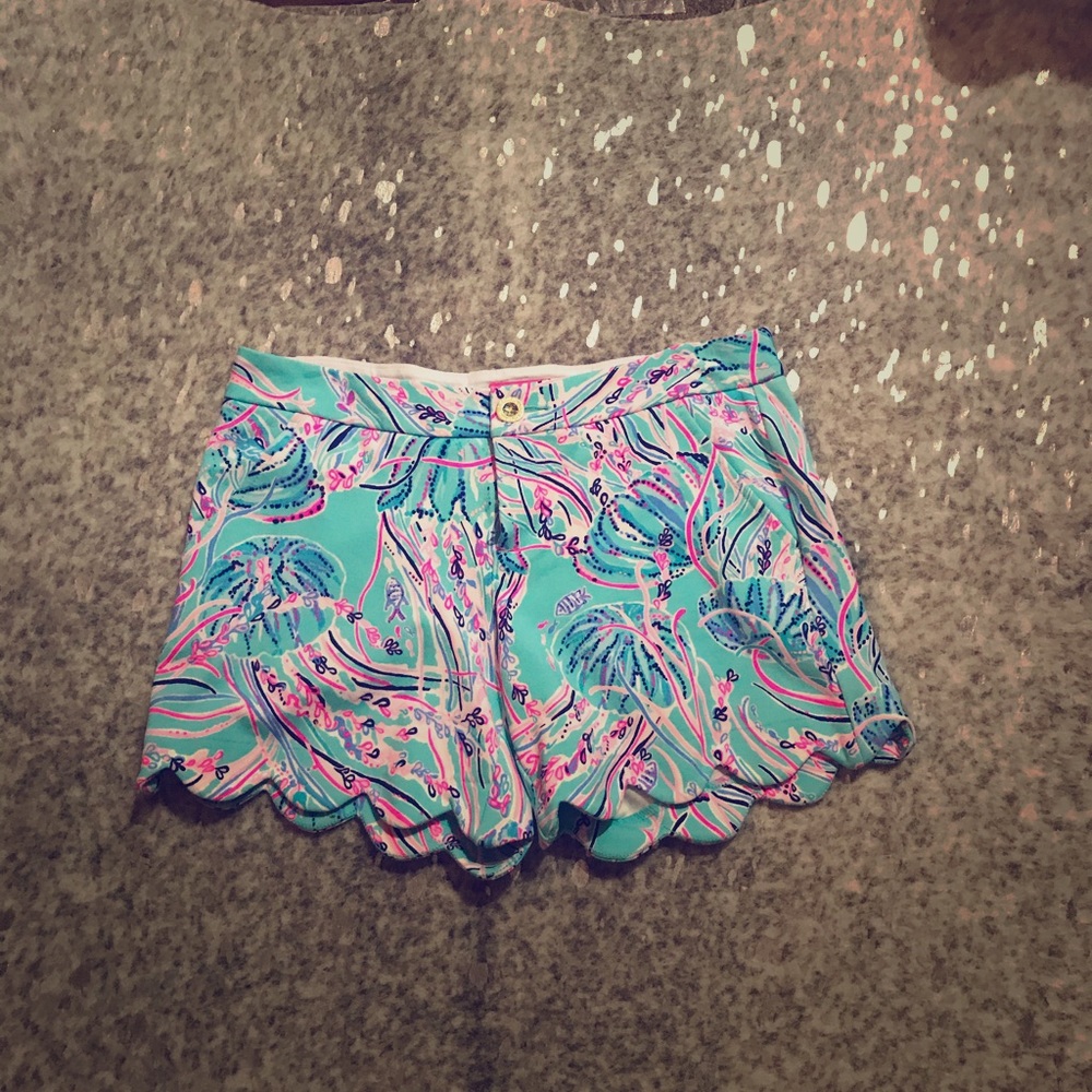 Lilly Pulitzer buttercup knit shorts